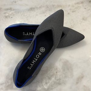 Brand new Rothy flats!